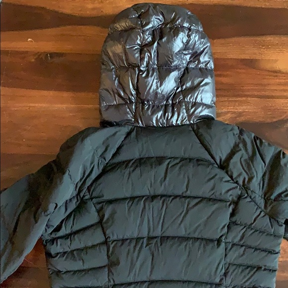 Lululemon puffer jacket - Picture 6 of 8